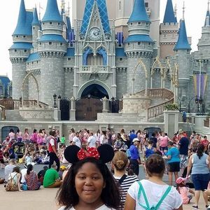 Meet your Posher, Larry